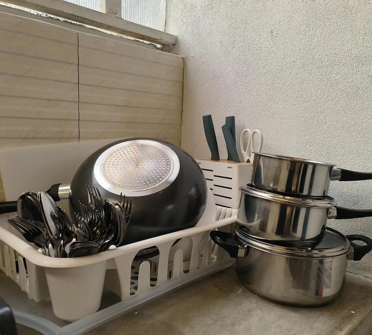 Tg103A Pet Friendly 15Pax, Near Beach Side تانجونغ بونغاه 0*,  ماليزيا