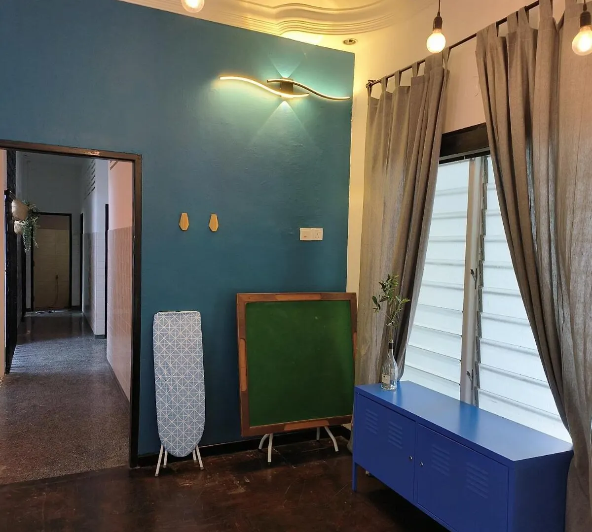 Tg103A Pet Friendly 15Pax, Near Beach Side تانجونغ بونغاه شقة